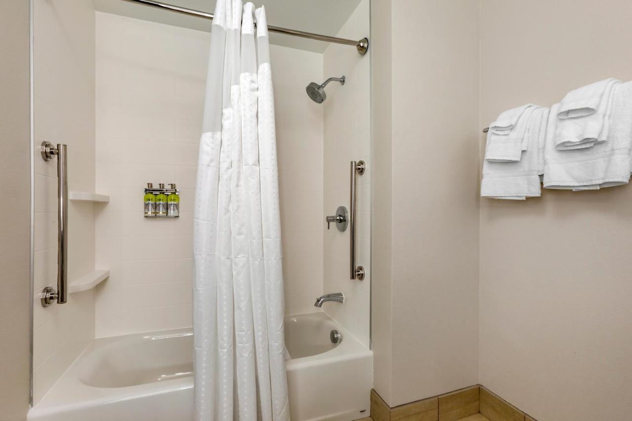 Holiday Inn Express & Suites - Phoenix Dwtn - State Capitol By Ihg Экстерьер фото
